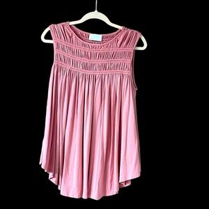Allie Rose size Medium rose color sleeveless flowy blouse